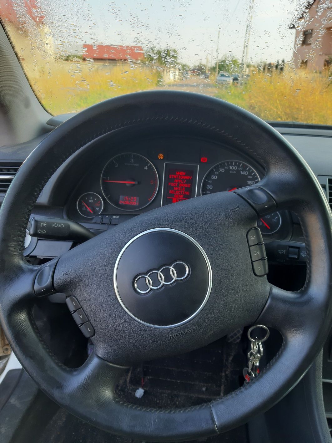 Se Dezmembreaza Audi A4 b6 2.5 TDI 150 CP AYM Cutie Automata