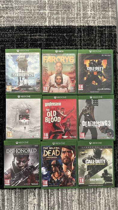 Конзола Xbox Series X 1TB черна с диск слот