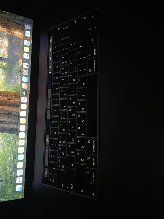 Macbook Pro i9 Ideal