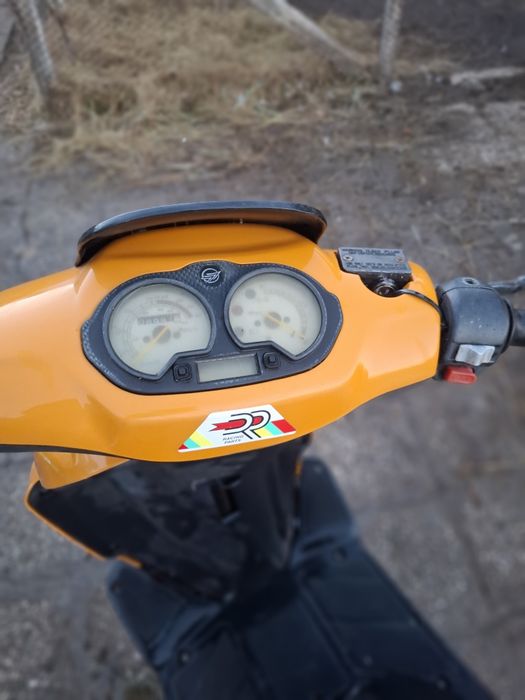 Скутер 50кубика  с кит 70cc