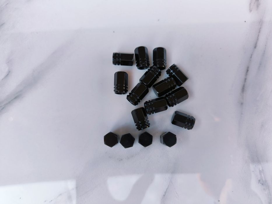 Универсални капачки за вентили