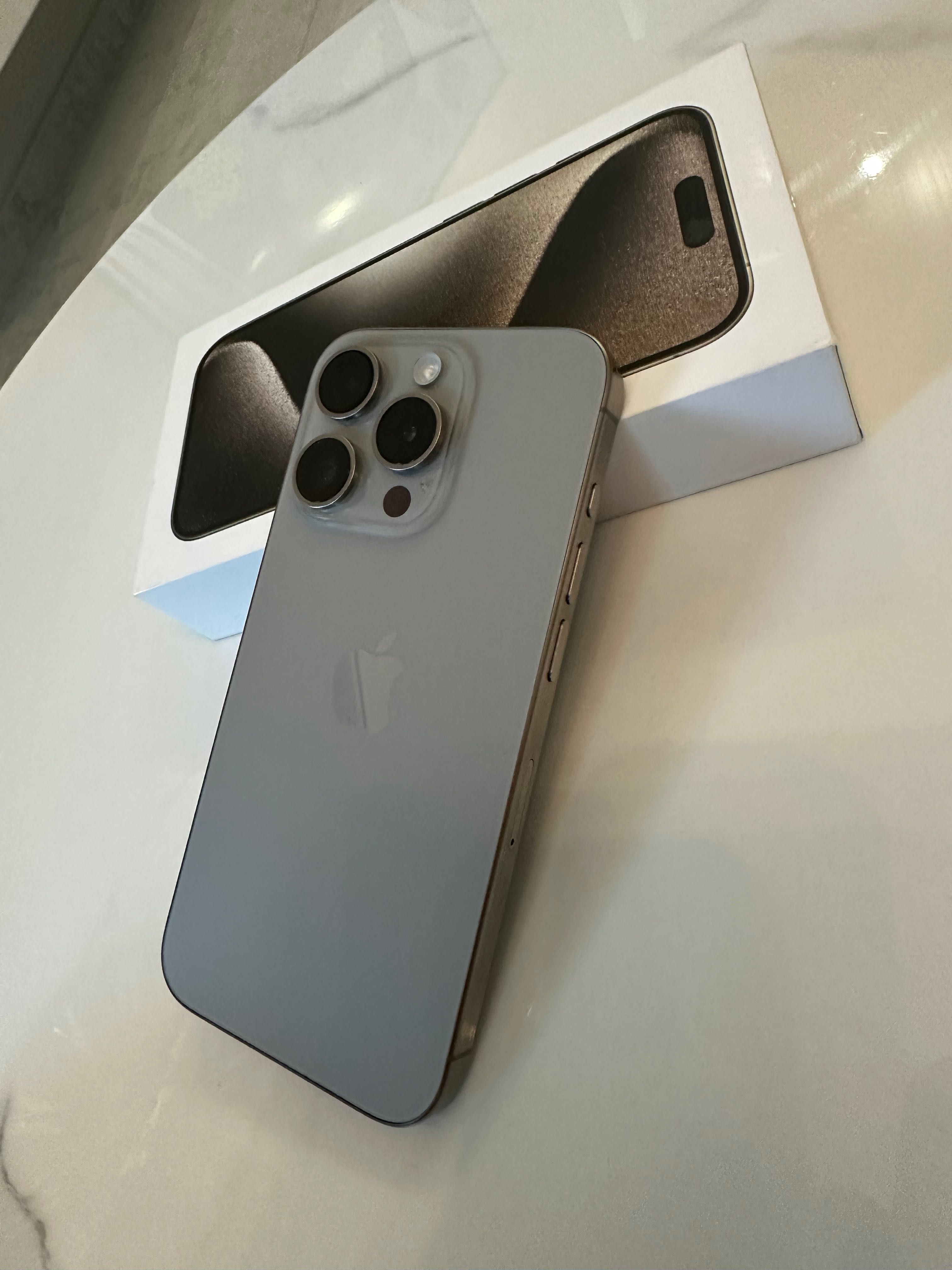 I phone 15 Pro, 256 GB
