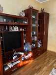 Mobilier living cu slatii de depozitare