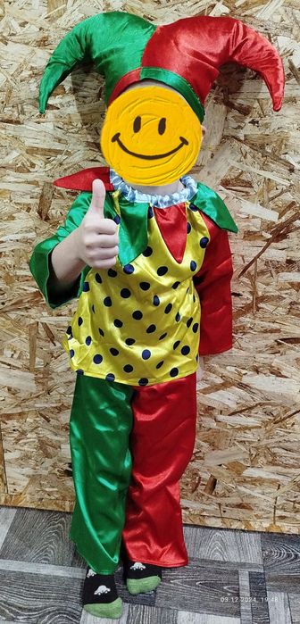 Продам костюм Петрушки