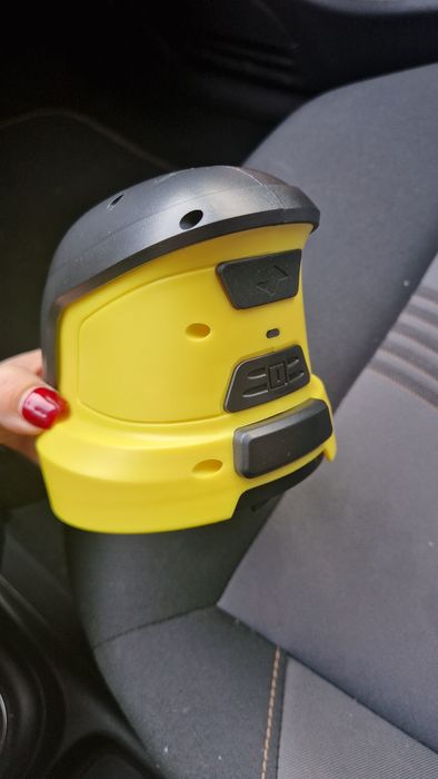 Електрическа стъргалка за автомобилни стъкла