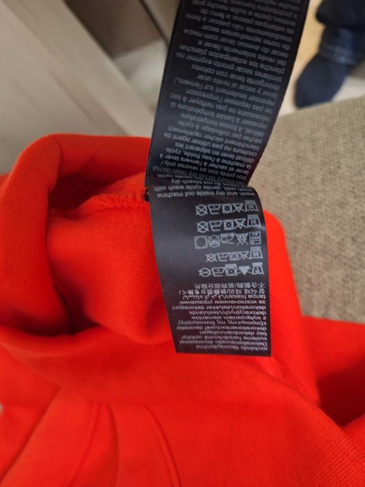 Нова червена блуза размер М