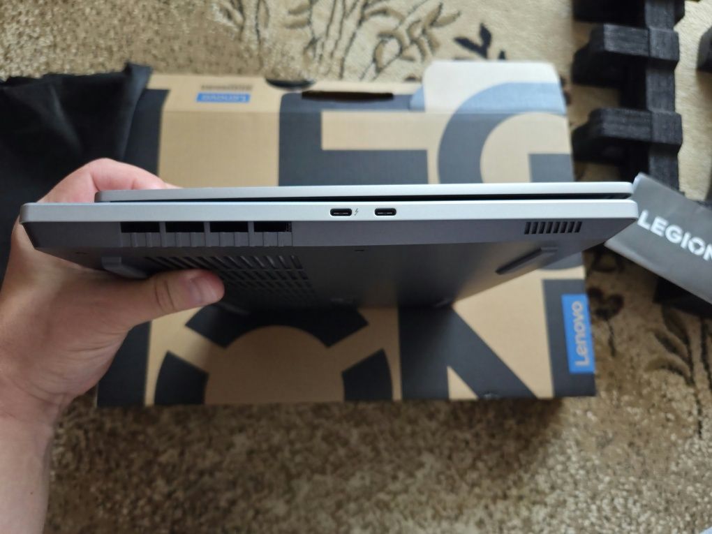 Lenovo Legion 5 15IAH7H