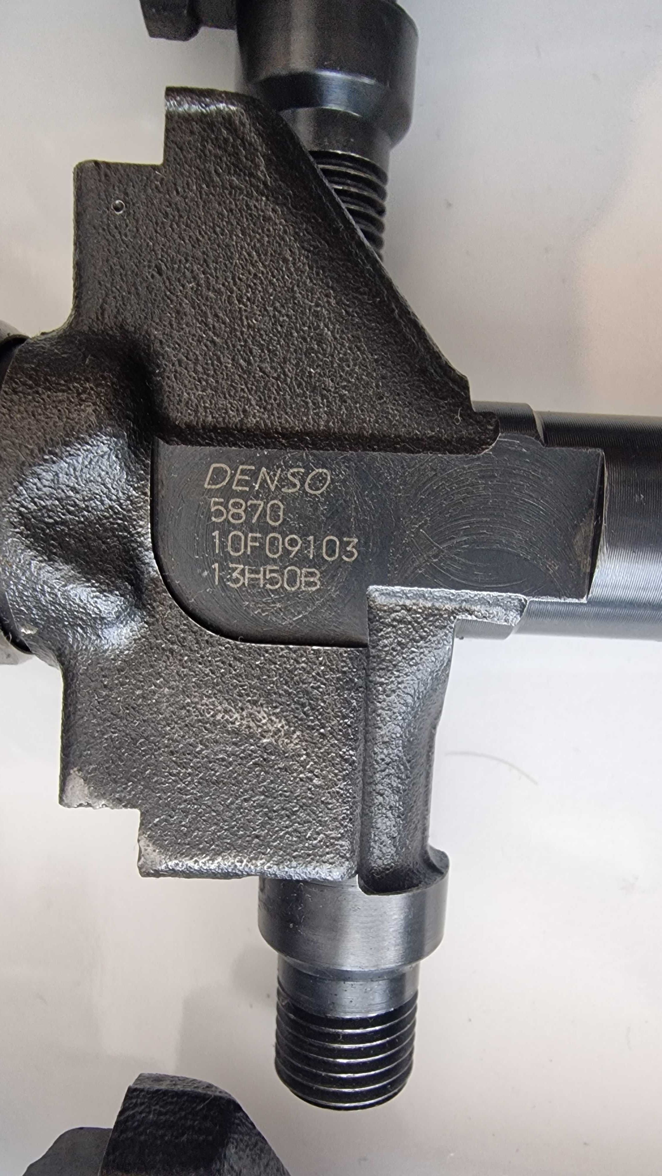 Дизел дюза дюзи мазда 6 Mazda Mazda6 MPV 2.0 DI Denso 13H50A 13H50B