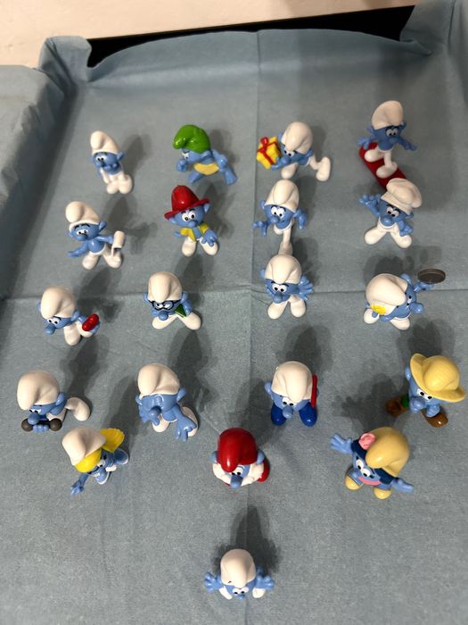 Vând ștrumfi-colecție completă 20 Ștrumfi originali Kaufland