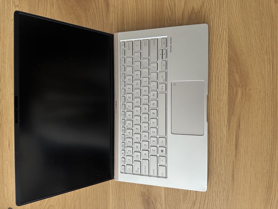 Asus Zenbook 14 ultraportabil