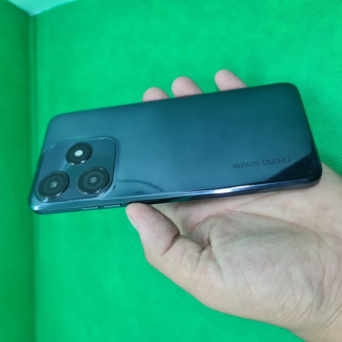 Tecno spark 10c sotiladi 128/8Gb