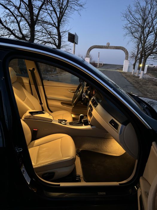 Vând Bmw seria 3