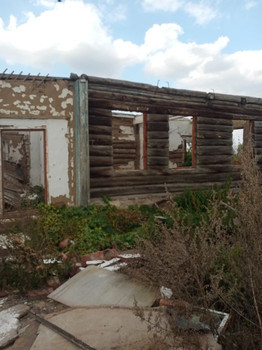 Продам дом на слом