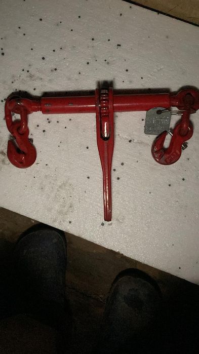 Vând lanțuri ancorare de 6 metri