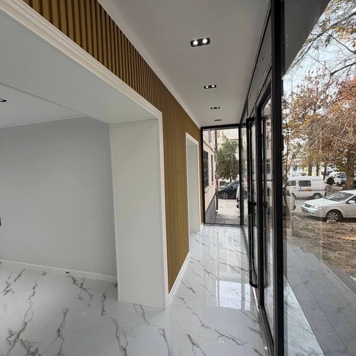 Продаётся Коммерческое Помещение 38кв.м Вдоль Дороги ор.Саломатина