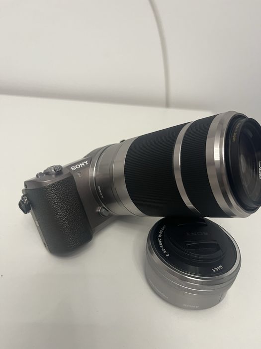 Cameră Profesională Sony Alpha 5100
