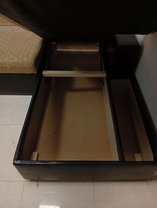 Диван ъглов разтегателен