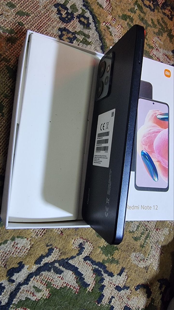 Redmi Note 12    8/128