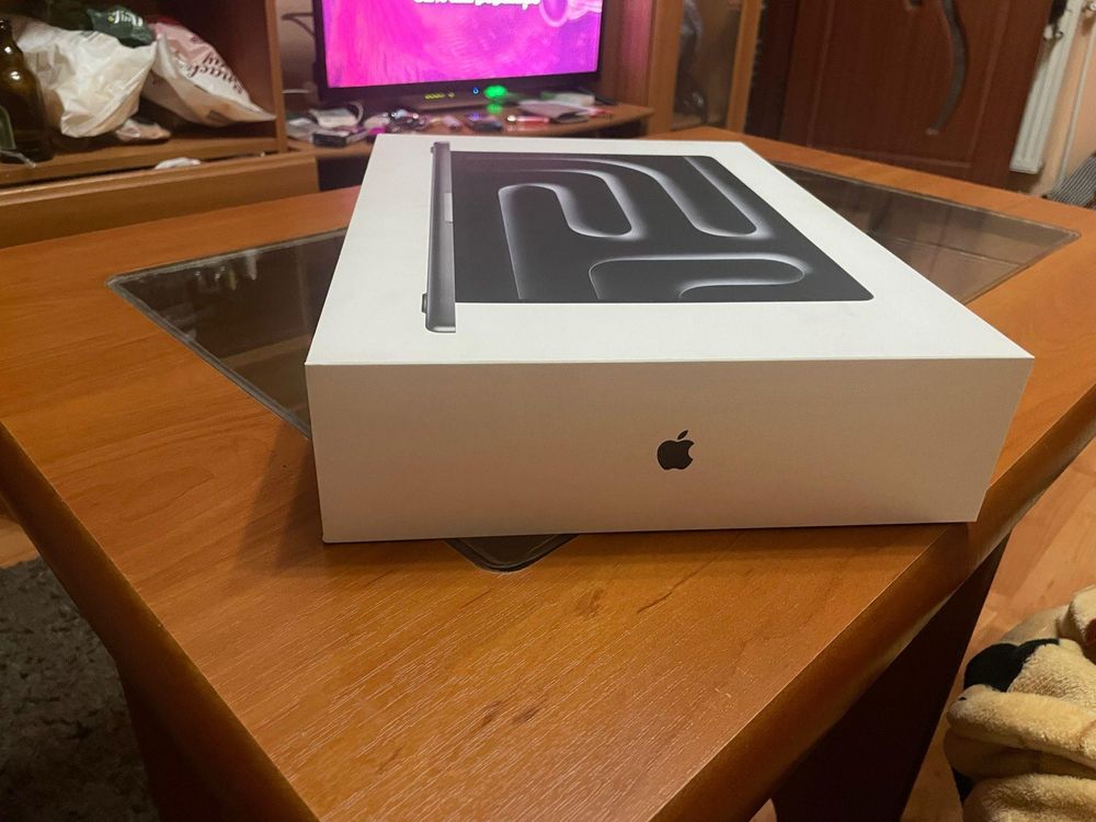 Apple MacBook Pro 14"