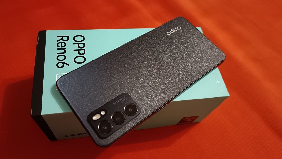 Oppo reno 6 5G.  Stellar black