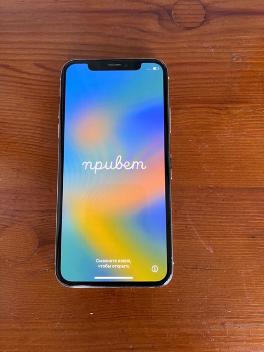 iPhone X в идеальном состоянии ПРОДАЖА!