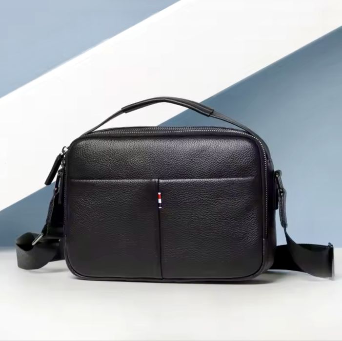 Луксозна, Мъжка бизнес кожена чанта за през рамо с правоъгълен дизайн!