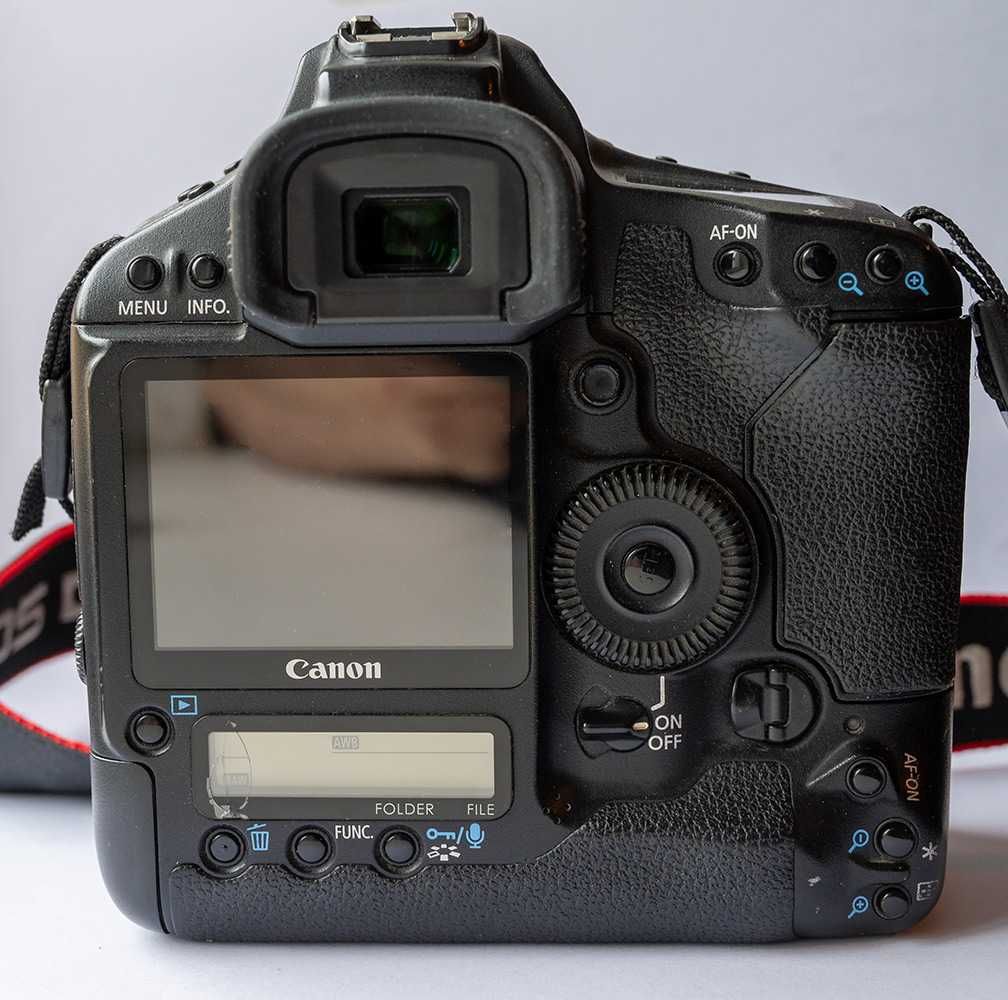 Canon 1D Mark III