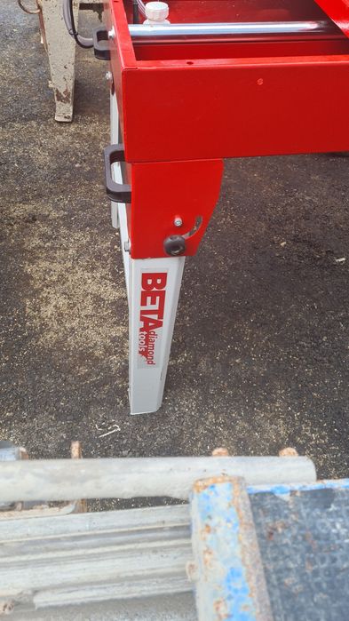 mașina de taiat caramida 220 volti BETA .cliper.noi sau usate