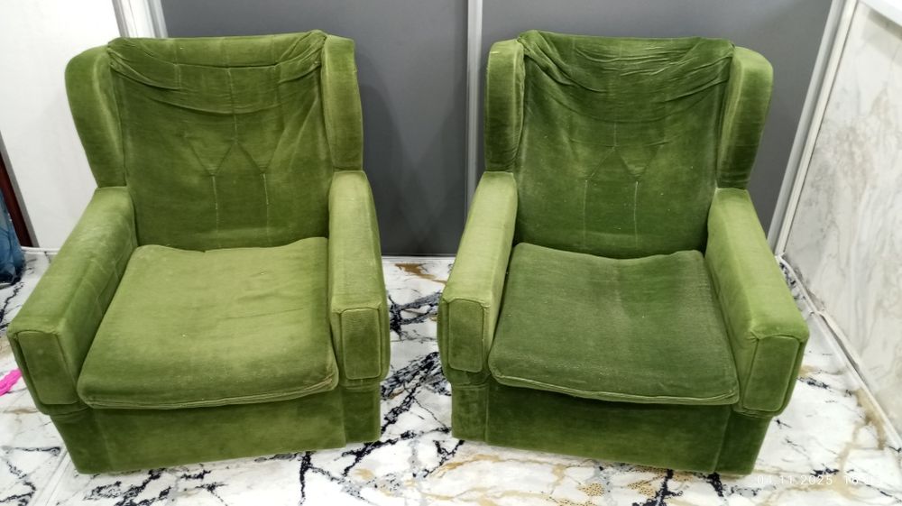 Продаются 2 кресла