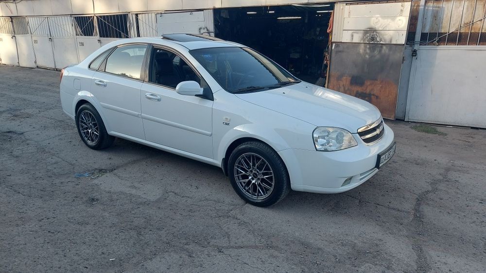 Продам авто Lacetti 1,8