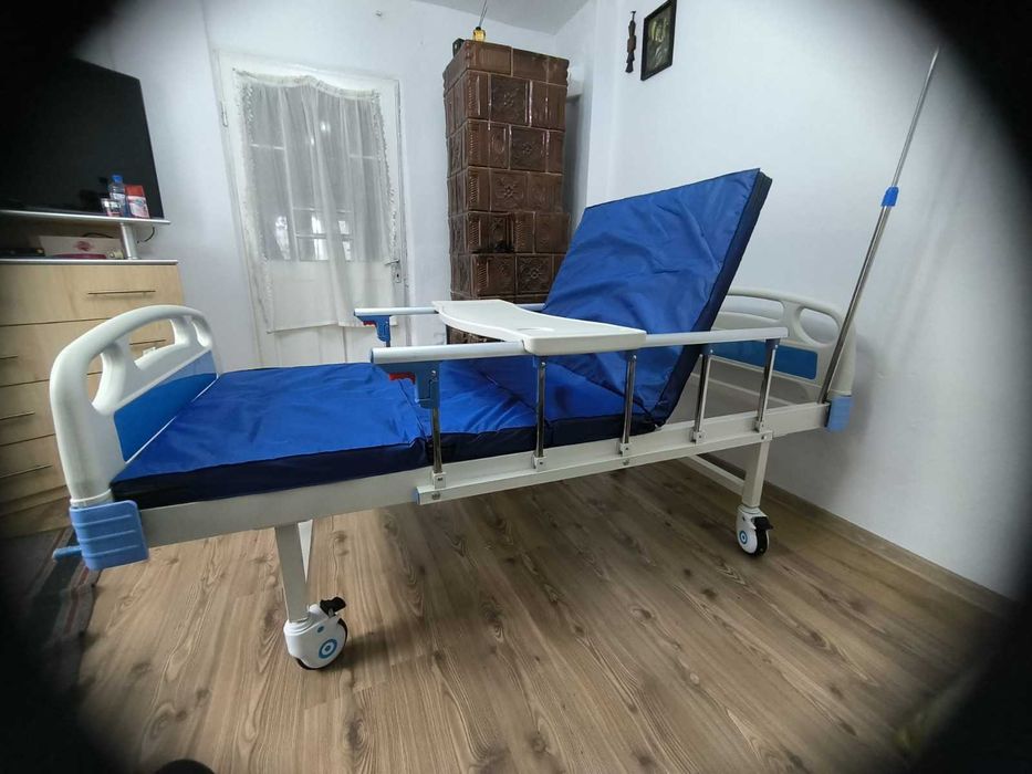 Pat de spital rabatabil