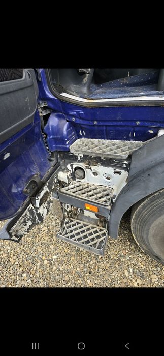 Dezmembrez scania 164L 580 V8