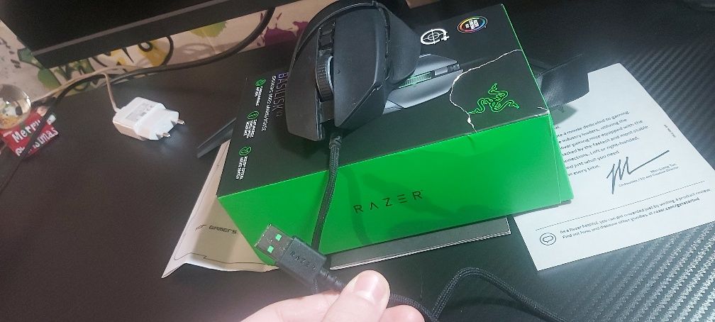 Мишка Razer BASILISK v2