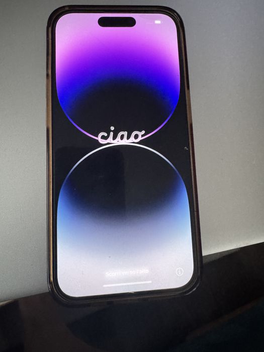 Продавам iphone 14pro