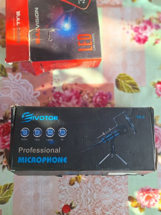 Microfon de vanzare nou.