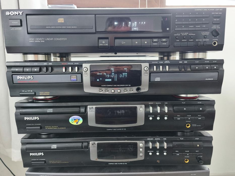 Linie audio Hi-Fi pe componente