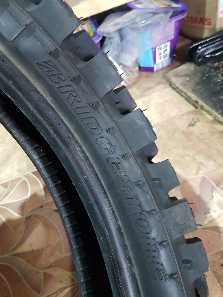 Bridgestone 110 90 19 cross enduro