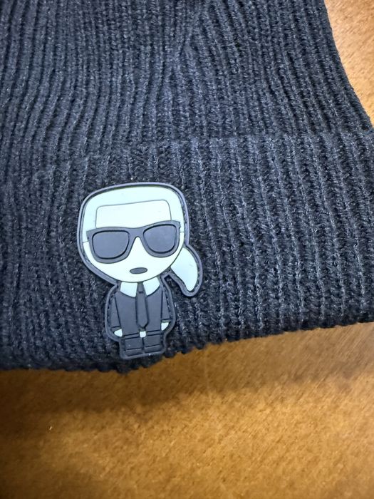 Caciula Fes Karl Lagerfeld noua/new unisex