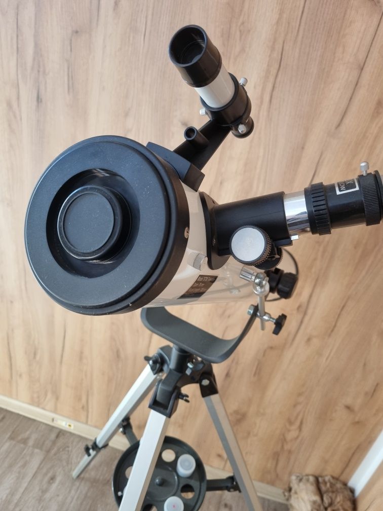 Продам телескоп 76700 telescope