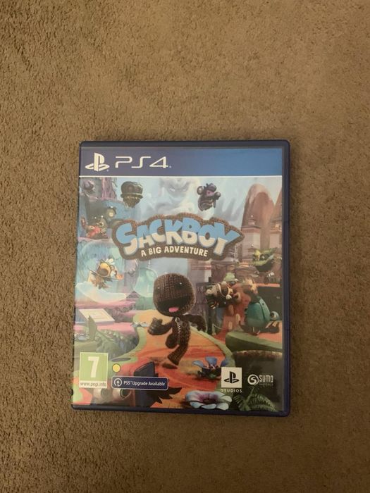 Playstation 4 (плейстейшън 4) със 7 игри
