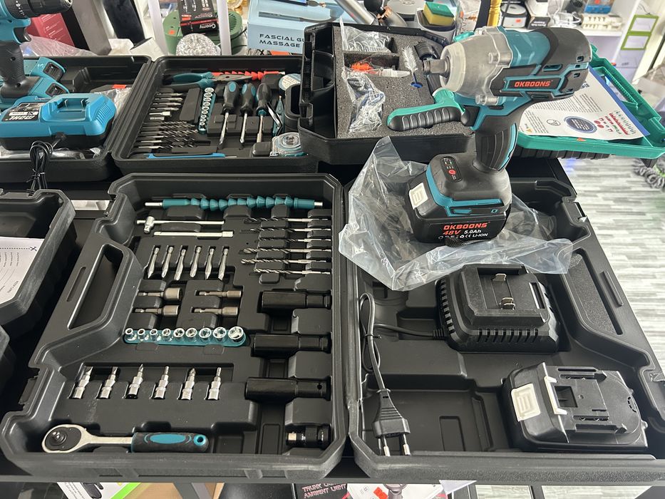 Bormașină OKBOONS 48V cu percuție, 2 acumulatori și trusă completă