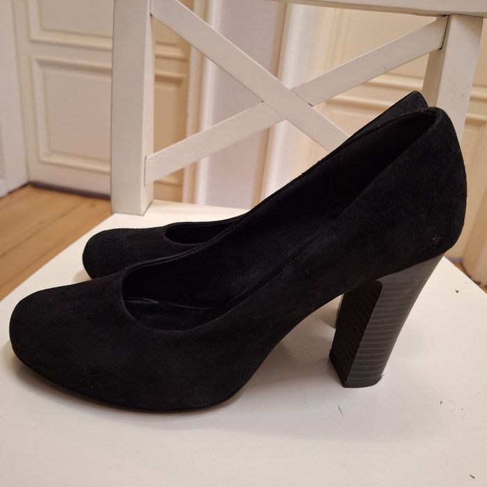 Обувки на ток s.Oliver, велур, 39 номер