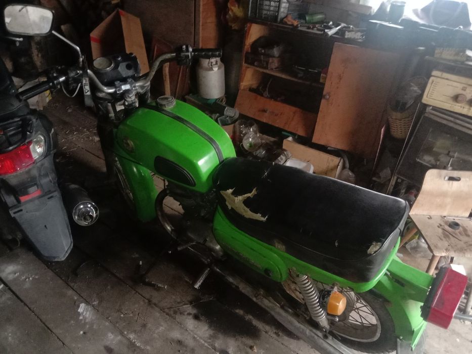 Продам мотоцикл восход 3м