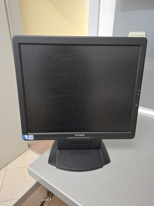 Монитори за компютър 3 броя