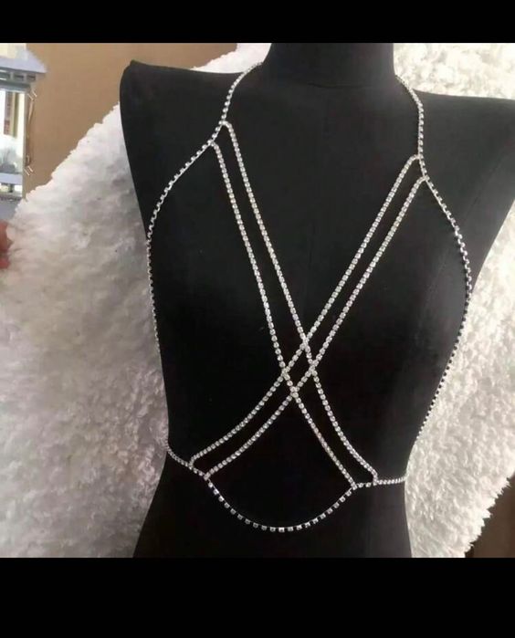 Нежно колие за тяло