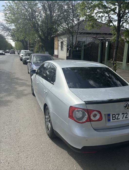 Vand Volkswagen Jetta Mk5