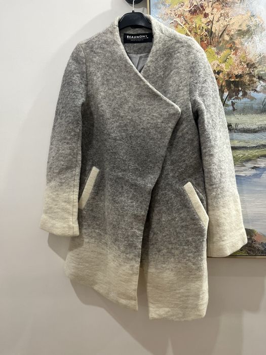 Палто на Beaumont