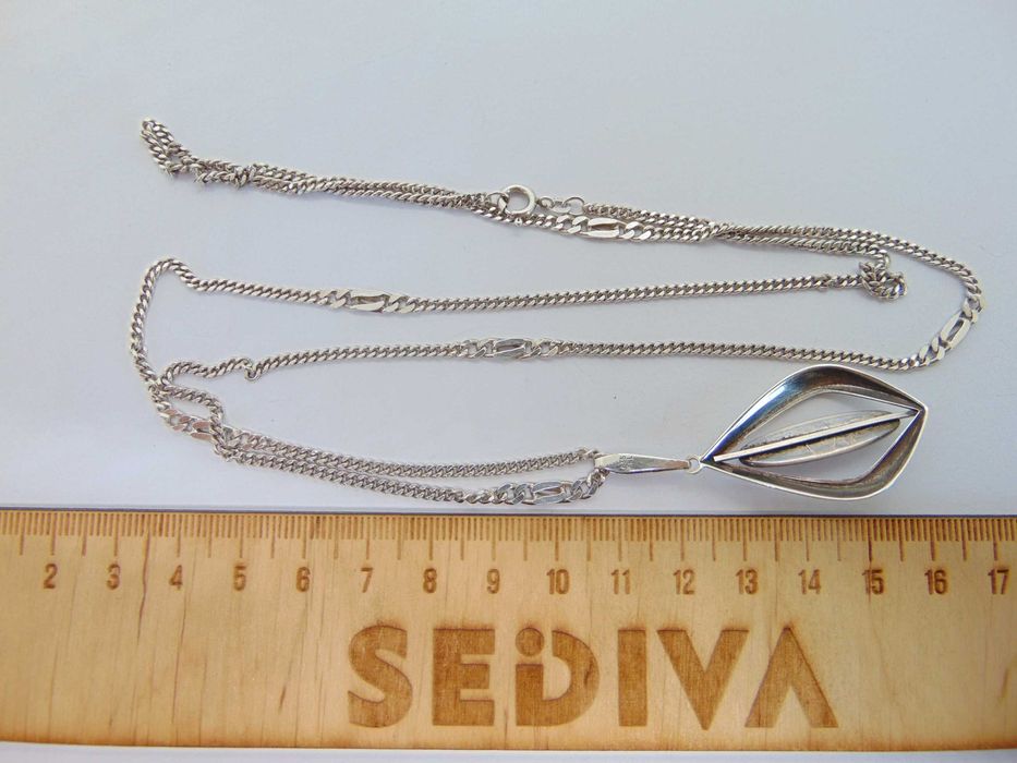 Lant lung si pandantiv modernist din argint cu agat semnat K&L