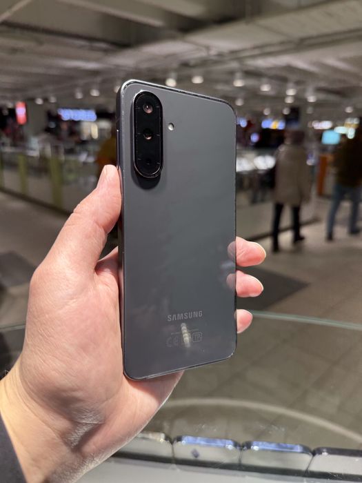 Samsung A36 8/256Gb в идеале 105000