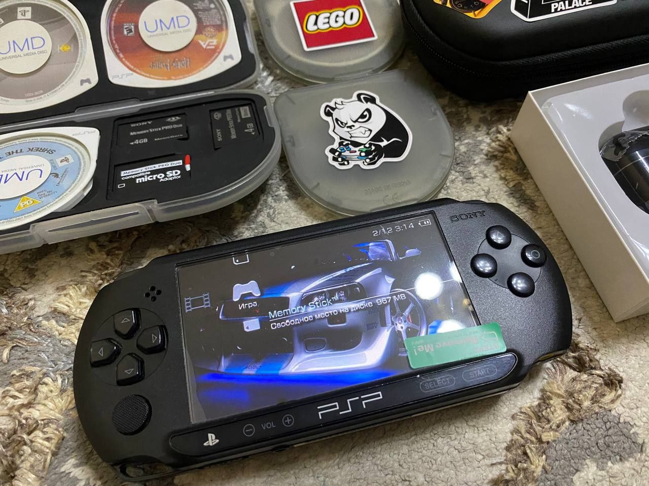 Assalom alekum Psp sotiladi Street Model 128gb + 4 gb 3ta fleshka